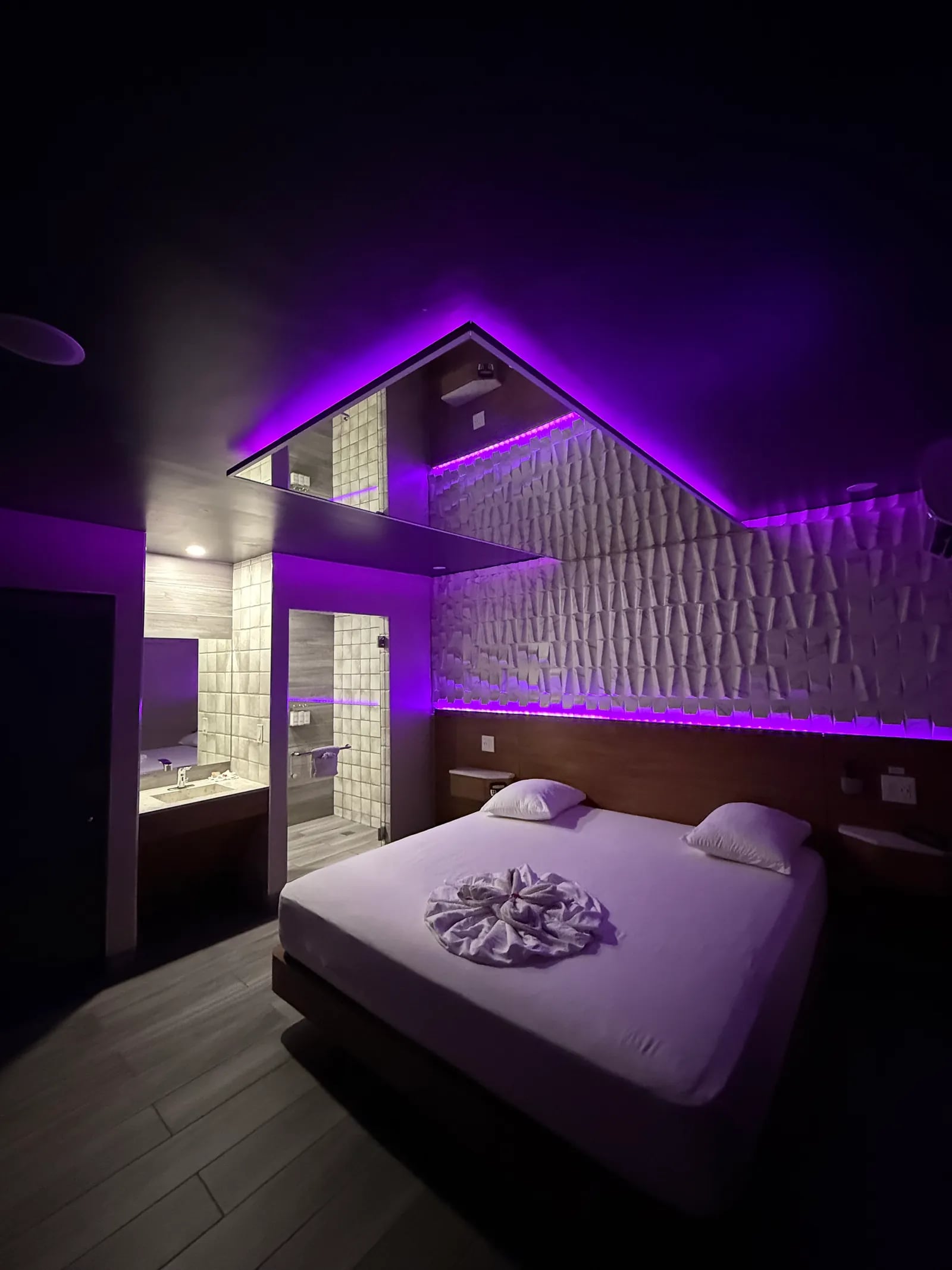 Suite Scape view 7