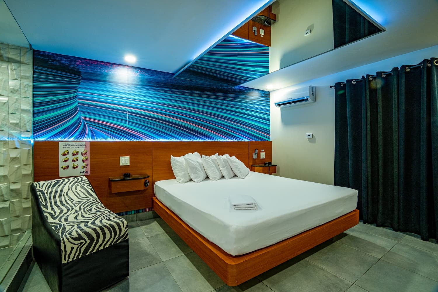 Suite Scape Plus view 1